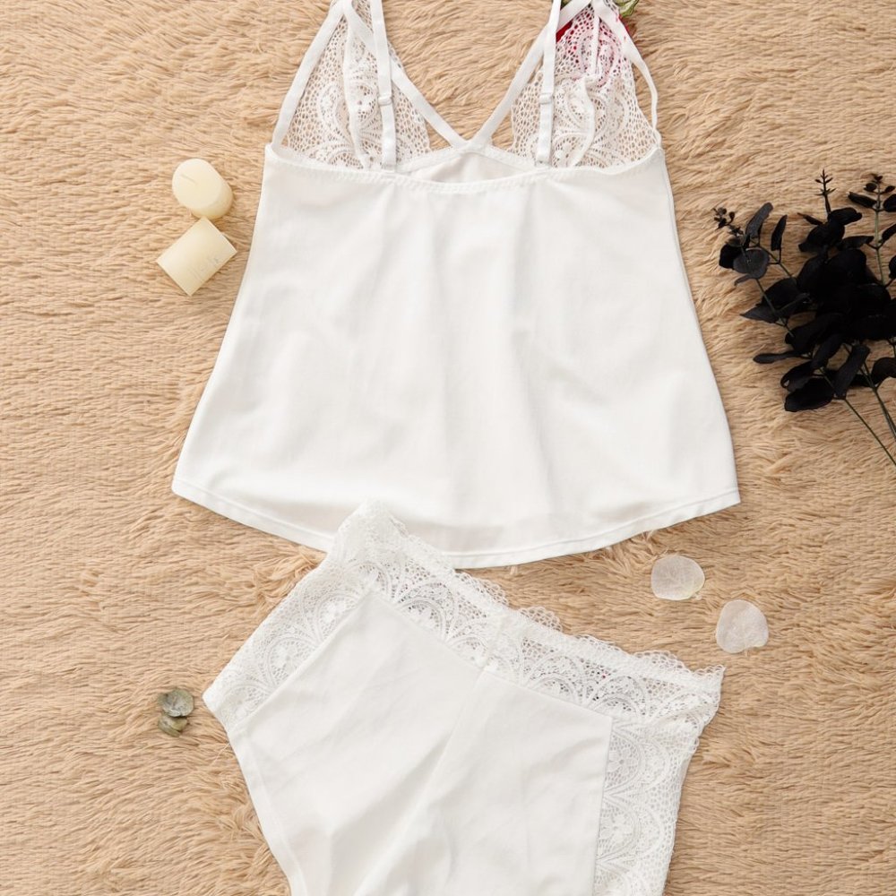 White Beauty and The Beast Pajamas - Picture 16 of 16